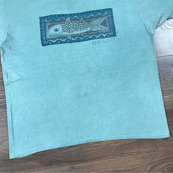 Anvil South Florida Key West Vintage Native American Indigenous Art Fish T-Shirt - Picture 10 of 10